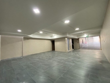 Hình ảnh Mặt Tiền - HimLam - Ngang : 7.5m / tầng suốt /có thang máy - PCCC
