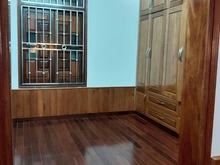 Hình ảnh Cho thuê nhà ĐẸP 3 tầng mặt tiền đường Nguyễn Sơn gần Skyline - 15tr