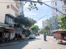 Hình ảnh Bán nhà mặt tiền đường 20m, phường Bình Thuận, Quận 7 - 100M2