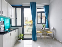 Hình ảnh Duplex ban công ngay Nơ Trang Long - VLU