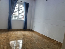 Hình ảnh Bán nhà trệt 3 Lầu đường đoàn thị điểm P.1 Q.PN giá 6.8tỷ