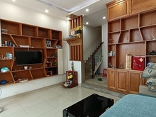 Hình ảnh Nhà 3 Tầng – Lê Văn Việt – 4 Phòng Ngủ - Hơn 4 Tỷ