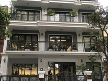 Hình ảnh Cho thuê biệt thự tại KĐT Trung Hòa Nhân Chính . DT : 225 M * 4 Tầng .