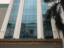 Hình ảnh Cho thuê tòa nhà VP tại Nguyễn Văn Huyên . DT : 160 M * 5 Tầng .MT:10M