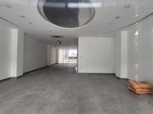 Hình ảnh Tina Cho Thuê ShopHouse Nguyễn Cơ Thạch-Vị Trí Đẹp Nhất Shophpuse Sala