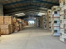 Hình ảnh Cho thuê kho 2400m2 đường Hồ Văn Long
