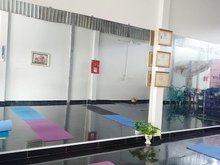 Hình ảnh Rẻ như cho!! Hẻm 2 ô tô thông, sát mặt tiền, 97m2 - ngang 5m, chỉ 2tỷ4