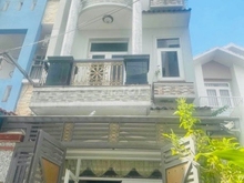 Hình ảnh Cho Thuê Nhà Hẻm Full Nội Thất 5P 4 Tầng Tại Nguyễn Hữu Tiến Tân Phú