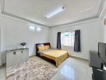 Hình ảnh Phòng Tiện Nghi Full NT, Cực Thoáng Mặt Tiền Lê Hồng Phong Quận 5