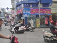 Hình ảnh Cho thuê nhà phố Đặng Văn Ngữ. LÔ GÓC. Mặt tiền 6,5m
