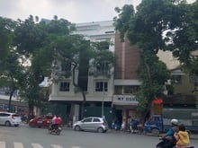 Hình ảnh Cho thuê nhà mặt phố Quán Thánh , DT : đất 300m2 xây 200mx2 , mt : 12m