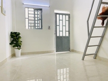 Hình ảnh PHÒNG TRỌ rộng thoáng - Gác cao 2M - ngay Đầm Sen