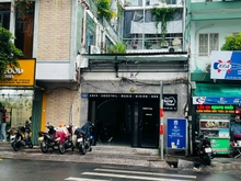 Hình ảnh Cho thuê MTKD ngay Trần Hưng Đạo,Q1; DT: 6.5x18m trống suốt giá tốt