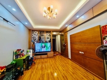 Hình ảnh Nhà đẹp ô tô đỗ cửa - vị trí kinh doanh được - sổ nở hậu - nhà thoáng