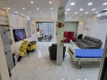 Hình ảnh Bán nhà Trần Hưng Đạo 6x8. Hẻm xe hơi sát mặt tiền. Ngay BV chỉnh hinh