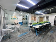 Hình ảnh 90m2 - Thuê Văn Phòng Sala Quận 2 - Sẵn Bàn Ghế Vào Làm Việc Ngay