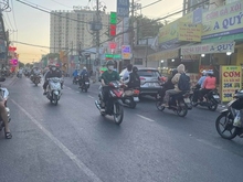 Hình ảnh Nhà 93m2 nở hậu mặt tiền kinh doanh Phan Huy Ích sầm uất suốt ngày đêm