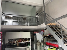 Hình ảnh Cho thuê nhà góc MT Trường Sa Phú Nhuận 8x8, 2 lầu giá 40 triệu TL