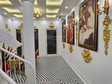 Hình ảnh Cho thuê nhà mặt phố Thái Hà, Đống Đa, Hà Nội