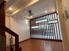 Hình ảnh Cho thuê nhà 368/5B Nguyễn Đình Chiểu, HXH thông Võ Văn Tần, quận 3.
