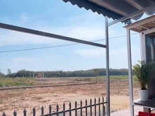 Hình ảnh Chủ cắt lỗ 300tr cho lô đất 5x20m nằm ngay đường Phùng Hưng. Có SHR