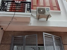 Hình ảnh Bán gấp nhà Dương Quảng Hàm, Cầu Giấy, 40m, 4T, nhà đẹp, chỉ 5.95 tỷ.