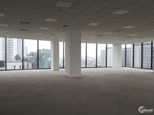 Hình ảnh Cho thuê sàn tòa nhà mặt phố Lạc Long Quân, DT 600m2, KD đỉnh