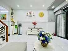 Hình ảnh Định cư bán nhà Phan Văn Khoẻ Q6 62m2/ 930 triệu gần trường học