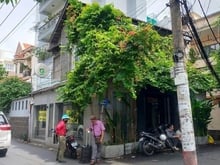 Hình ảnh Nhà góc 2MT Trương Quốc Dung, p10, Phú Nhuận