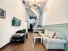 Hình ảnh Bán Nhà Lê Văn Sỹ Quận 3, 42m2 NH Lộc, Siêu Vị Trí, Nhà Xinh Giá Mềm