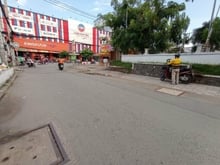 Hình ảnh [BÁN] Nhà 4x15,5m (NH) - Huỳnh Tấn Phát Quận 7, KCX Tân Thuận, Nam PMH