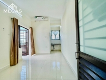 Hình ảnh Cho Thuê Studio ban công ngay Trần Bá Giao