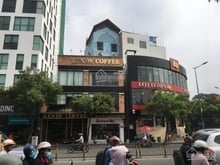 Hình ảnh Cho thuê nhà lô góc mặt phố Ô Chợ Dừa,Diện tích :52m2 x 2 tầng ,MT:12m