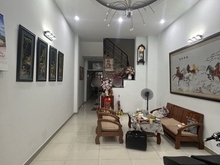 Hình ảnh Cho Thuê Nhà HXH Đường Lý Văn Phức, Phường Tân Định, Quận 1
