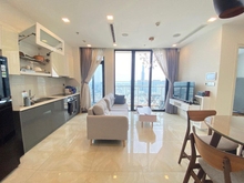 Hình ảnh Giảm giá sốc bán căn hộ Vinhomes golden River 2PN có sổ 8,5ty