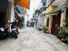 Hình ảnh Nhà cũ 3PN.  MT Lộc Vinh Thông Nghĩa Phát F6 Tân Bình. 4,2x12,5