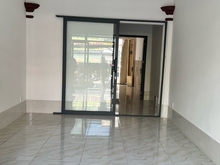 Hình ảnh Nhà mặt tiền trước sau Nguyên Căn cho thuê