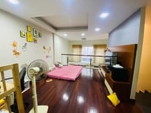 Hình ảnh Bán nhà gầnTân Sơn Nhất4 tầng, Phường 2, Tân Bình giá 9ty45