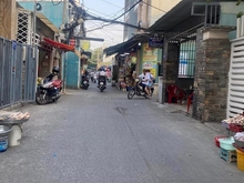 Hình ảnh Nhà 2 tầng mặt hẻm xe hơi Bùi Văn Ba, Quận 7. 5*24, 12 phòng cho thuê