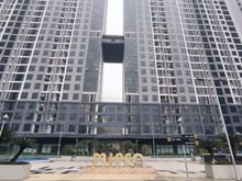 Hình ảnh Cho thuê mặt bằng kinh doanh chân đế Mipec Xuân Thủy diện tích 110m2