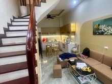 Hình ảnh Bán Nhà Phố Cầu Giấy. Nhà Mới Đẹp Ở Ngay. DT 42M2. 4 Tầng. Giá 5,1 Tỷ