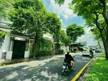 Hình ảnh Bán Biệt Thự 2 mặt tiền đường Trường Sa, p. 3 - Bình Thạnh. Giá 49 Tỷ.