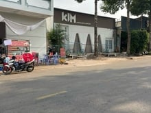 Hình ảnh Nền rộng rãi mặt tiền Trần Quang Khải gần SVĐ Cần Thơ - 22 tỷ