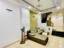 Hình ảnh Nhích10Ty,Nhà Hem Xe Tải 1Sec 60m2,3Tầng,4PN,Khu Phan Xích Long PNhuan