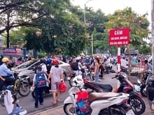 Hình ảnh Cho thuê mặt bằng buôn bán 25m2 ngay cổng trường học đường Nguyễn Bình