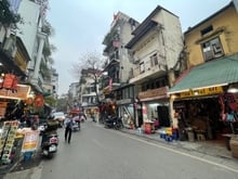 Hình ảnh Chỉ 7,1 tỷ có ngay nhà 2 tầng mặt phố Hàng Bè, Hoàn Kiếm
