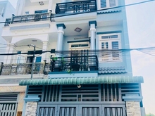 Hình ảnh Bán Nhà Q12 -70m2 -HXT 7M - Sát Mặt Tiền - 4Tầng Sân Thượng Nhỉnh 5Tỷ.