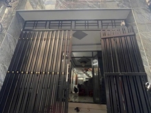 Hình ảnh Về quê bán nhà hẻm Nguyễn Văn Quá Q12, 42m2, SHR, 2PN, 1ty210