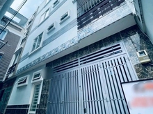 Hình ảnh Bán nhà Đoàn Văn Bơ, phường 16 quận 4. DT; 70m2/ 3 tỷ 250tr. SHR.