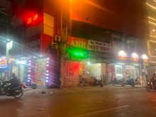 Hình ảnh Cho thuê MBKD phố Nguyễn Trãi 100m2 7m Mt